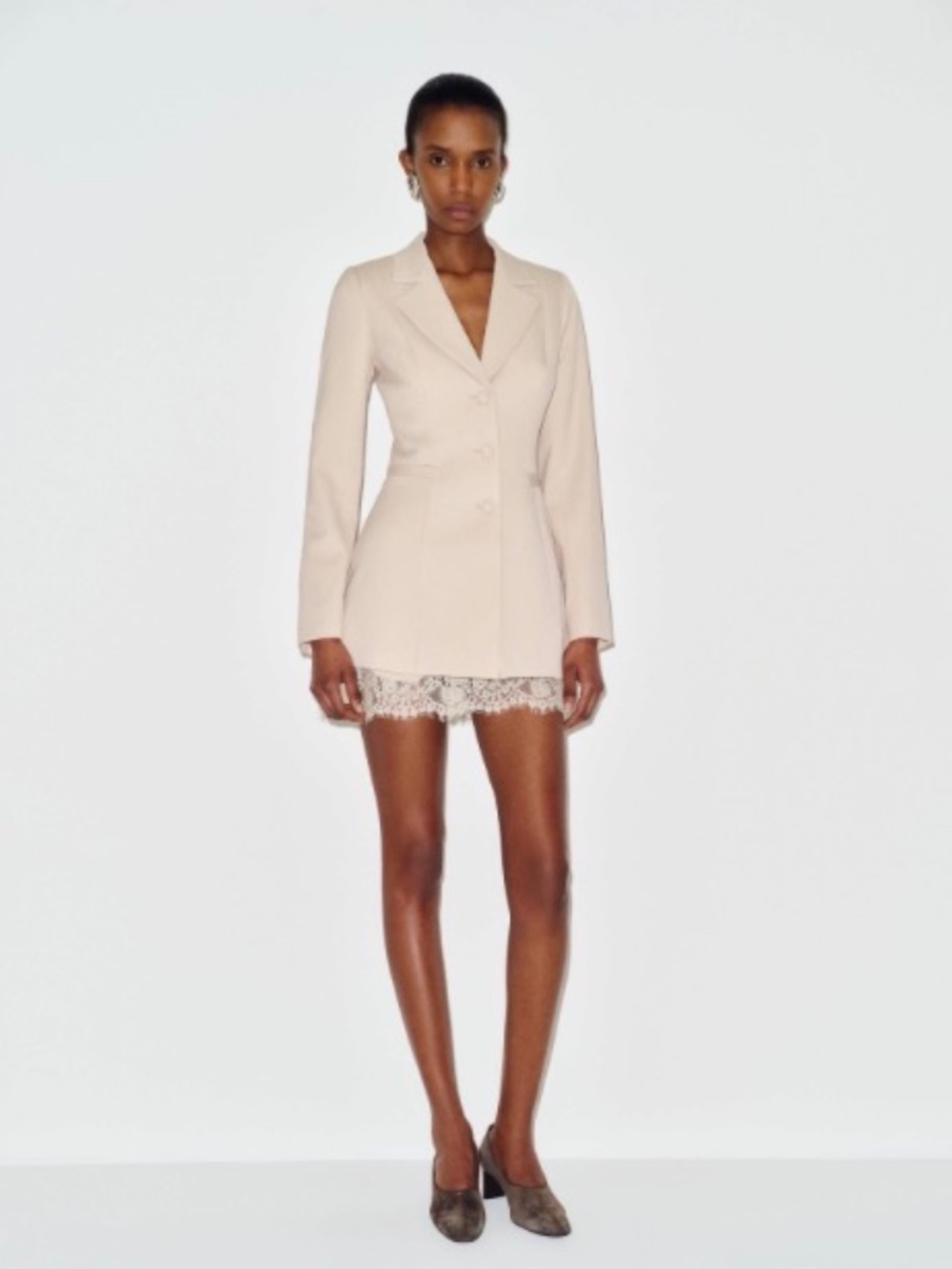 Reformation Saro Blazer Ivory - Size M